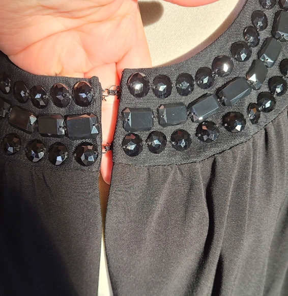 NWT Laura Dressy Cover - Picture 3 of 12